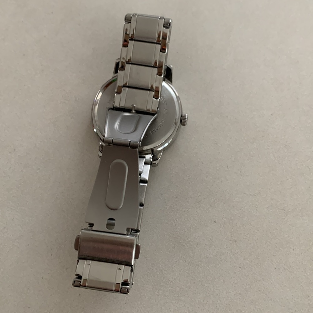 Stainless steel menβs watch - Picture 5 of 9